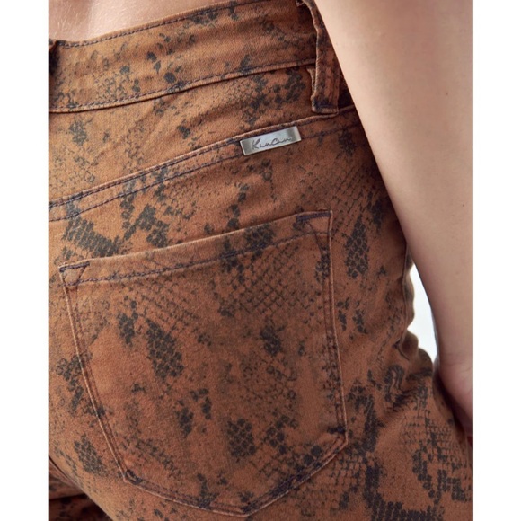 ANASTASIA HIGH RISE SUPER SKINNY JEANS kancan Fall Jeans - Picture 15 of 16